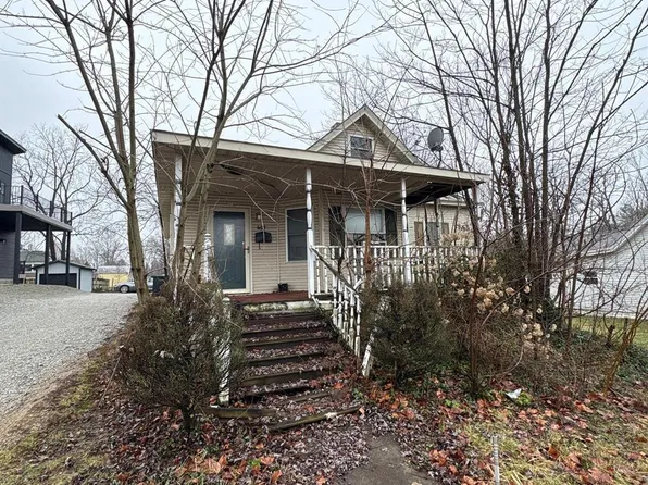 407 N Broadway St, Blanchester, OH 45107