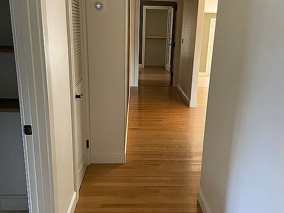 5th image of 2334 E Westcott Ave