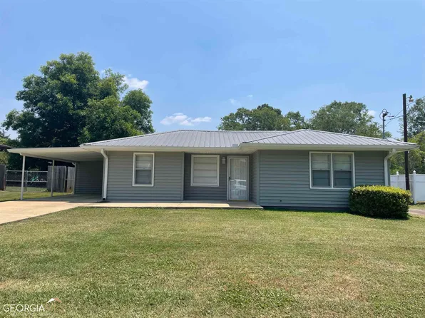 3202 16th Ave, Valley, AL 36854