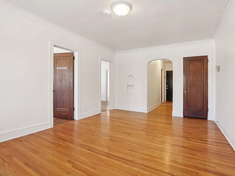3004 Ottawa Ave S — Photo 3