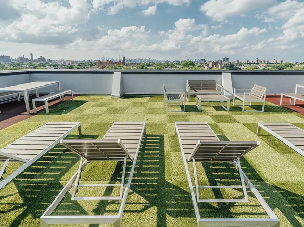 1409 Fulton Street image 12 of 24