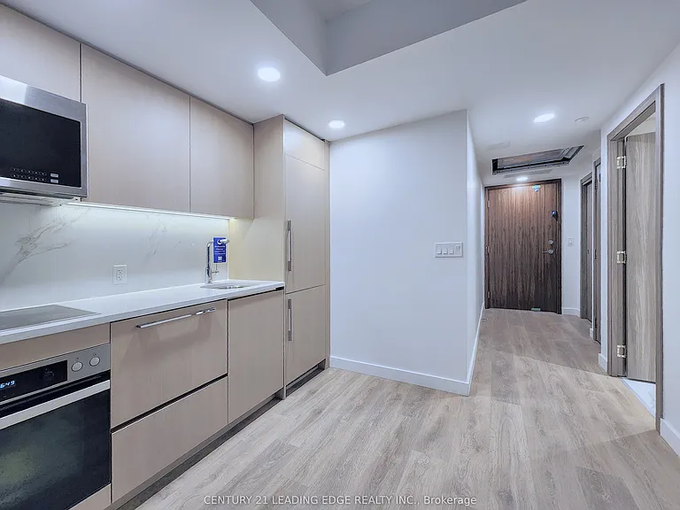 38 Widmer St #1009 — Photo 9