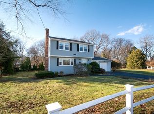 47 Sandra Ln, Weymouth, MA 02188