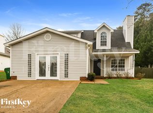 3812 Cedarbark Dr, Matthews, NC 28105