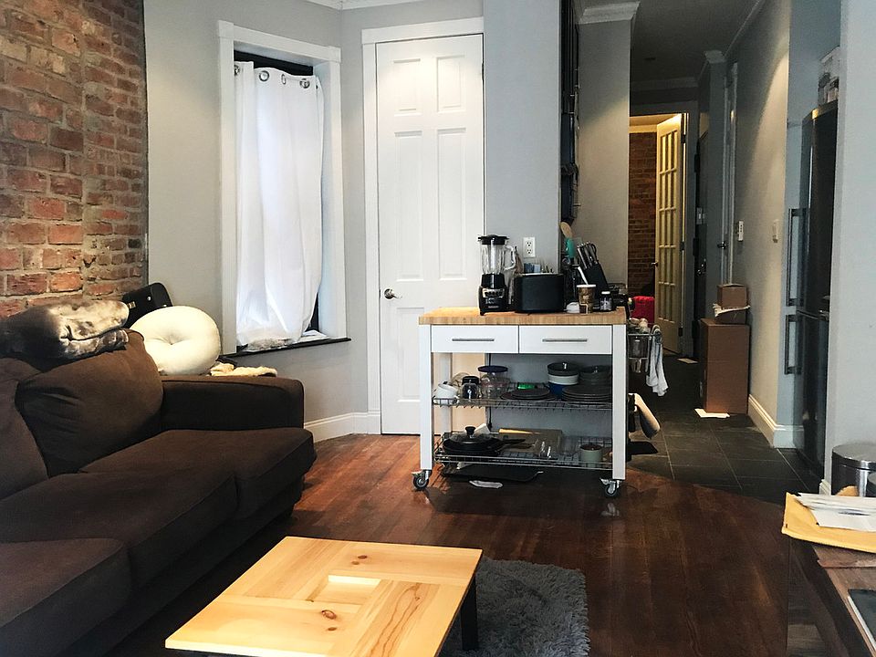 1st image of 309 E 8th St APT 2B