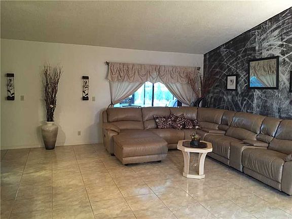 5th image of 7019 NW 108th Ave