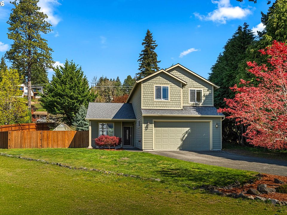 1st image of 547 SW Rock Creek Dr