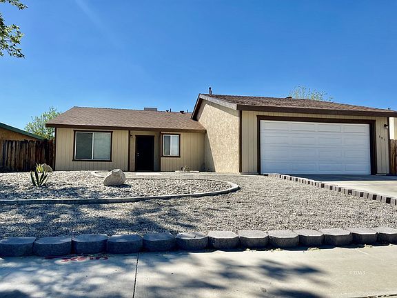 2nd image of 605 S Silver Ridge St