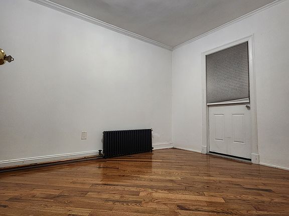 5th image of 412 E 50th St APT B