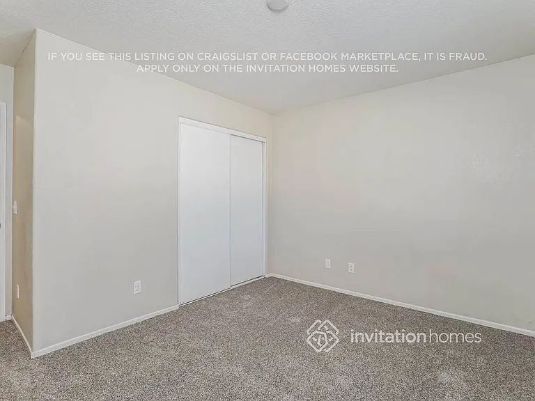 1529 Granville Way — Photo 15