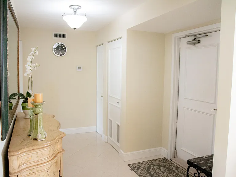 277 N Ocean Blvd #304 — Photo 36