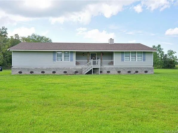 346 Wildflower Ln, Lake Charles, LA 70611