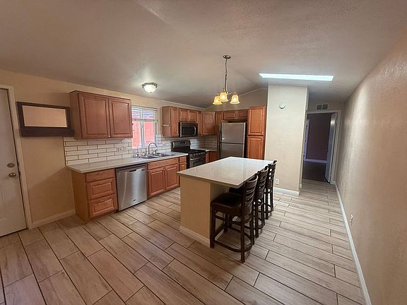 5th image of 5533 Wheatfield Dr