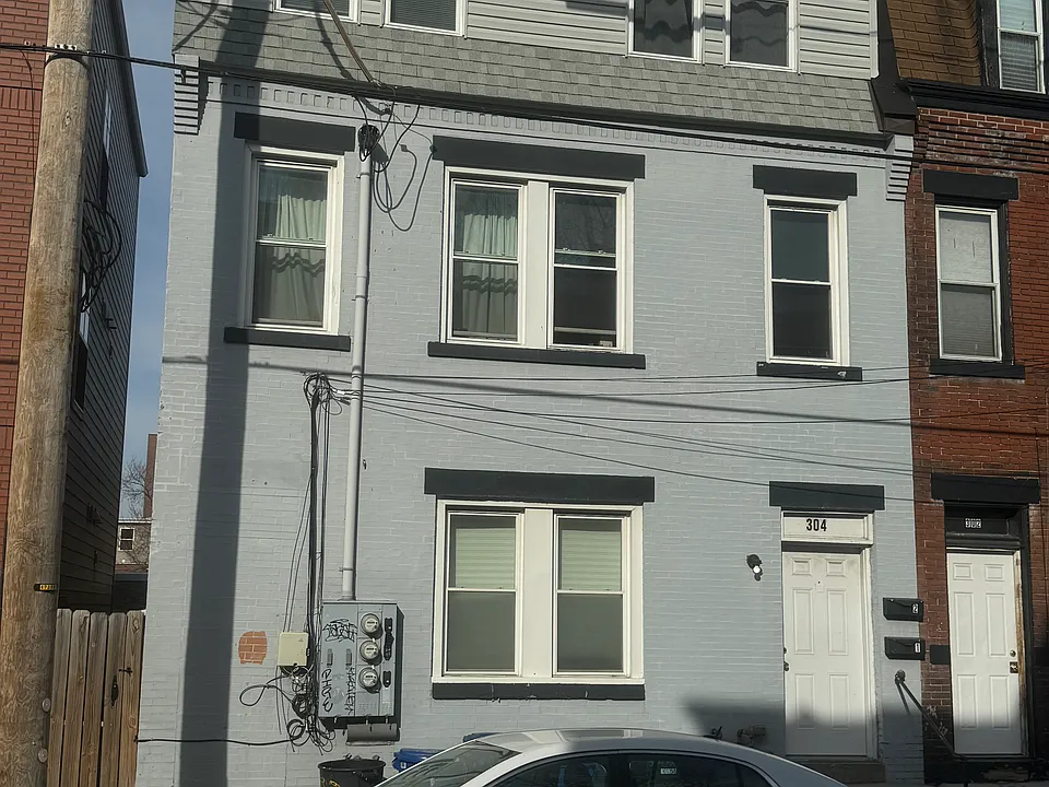 304 Miltenberger St #1