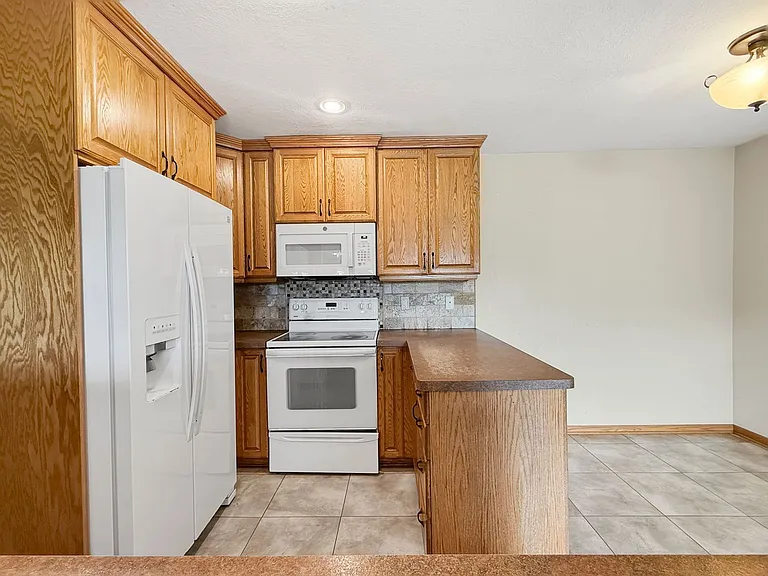 11424 Hanson Blvd NW — Photo 4