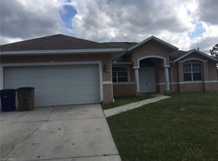 2800 E 11th St, Lehigh Acres, FL 33972