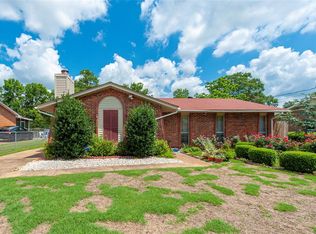 617 Groveland Dr, Montgomery, AL 36109