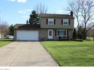 1150 Navajo Trl, Streetsboro, OH 44241