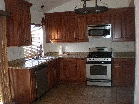 4th image of 13008 Knotty Pine St