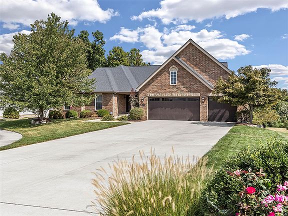 3rd image of 6709 Oxford Ln