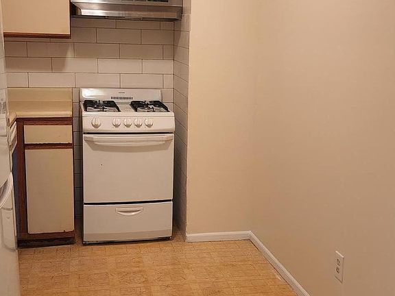 Spacious kitchen.