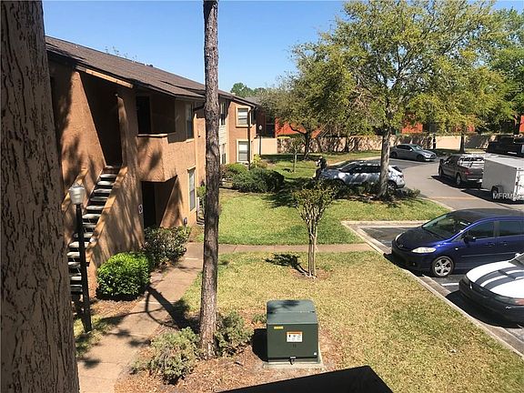 4th image of 2942 Antique Oaks Cir APT 86