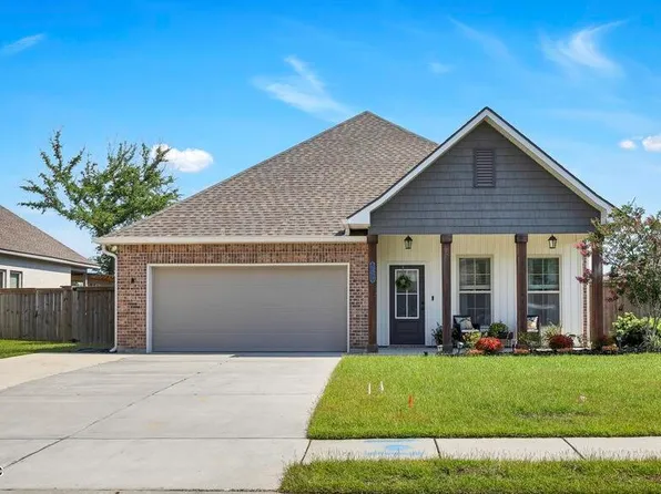 13212 W Jackson Lee Dr, Ocean Springs, MS 39564