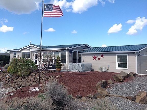 Main house and great rm