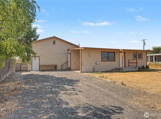 199 E Montmorency Blvd, Quincy, WA 98848