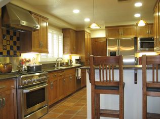 1699 Longwood Ave, Claremont, CA 91711