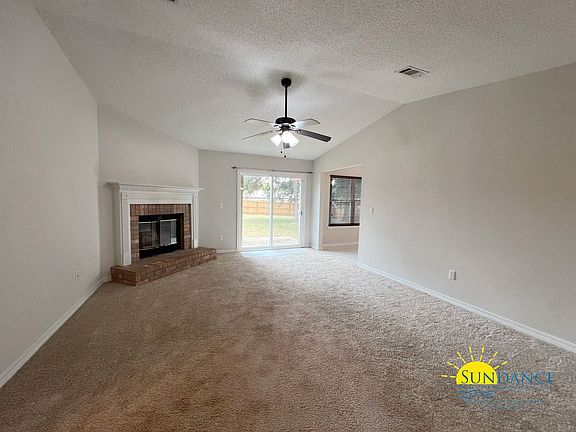 3rd image of 223 Westview Dr