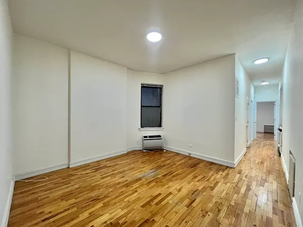 333 East 84th Street image 1 of 5