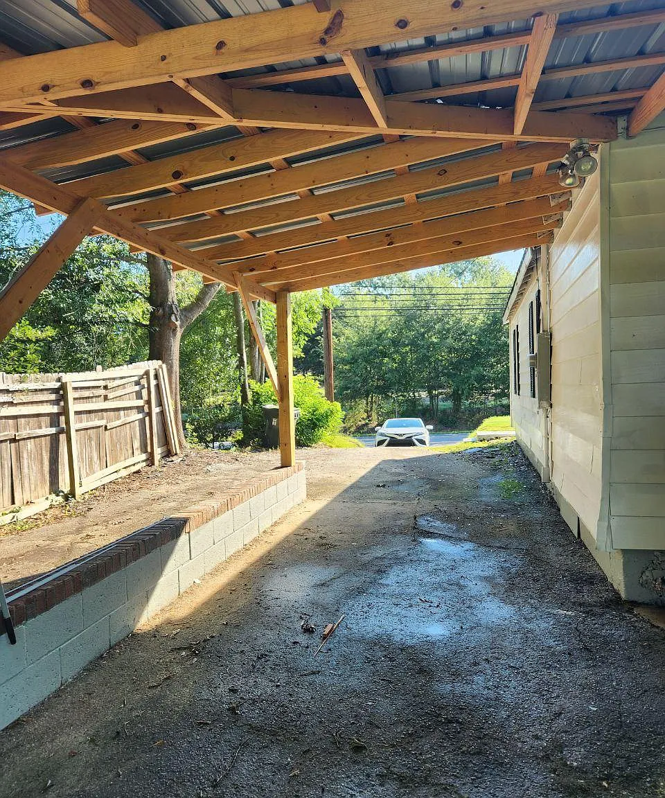 828 Mize Rd — Photo 4
