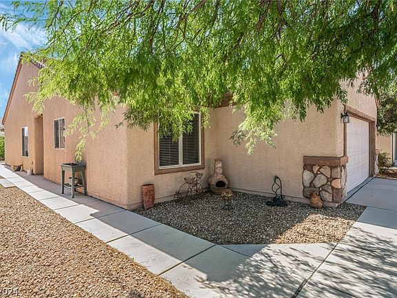 4th image of 7862 Lily Trotter St