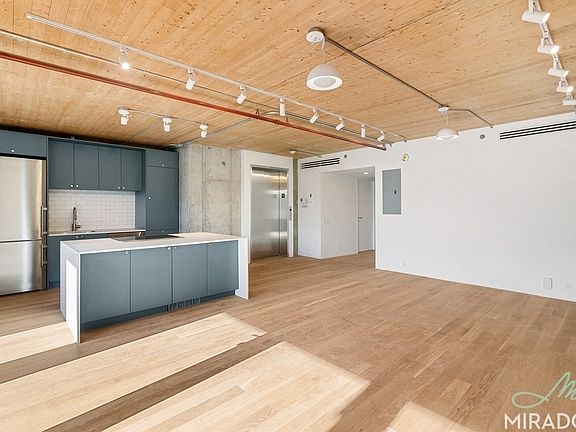 5th image of 283 Greene Ave #4C