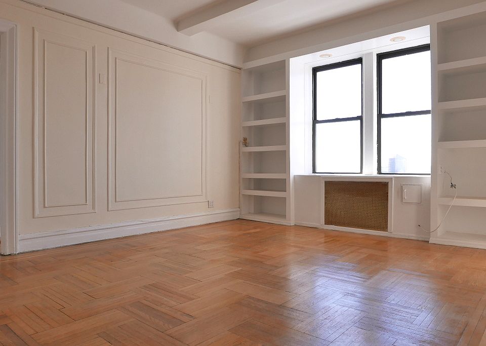 1st image of 675 W End Ave APT 13C