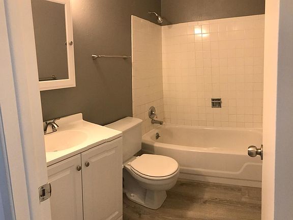 Full bath