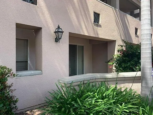408 Por La Mar Cir — Photo 3