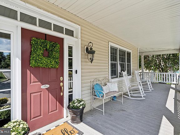 2nd image of 502 Langford Dr