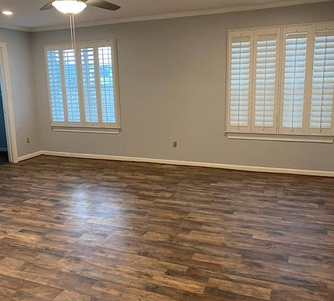 2nd image of 600 Wilcrest Dr APT 45