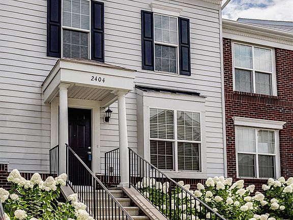 3rd image of 2404 Harrigan Way