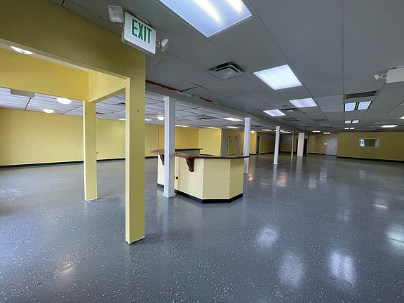 4th image of 7127 Us Highway 19 N #1