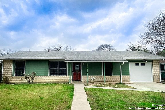2nd image of 3407 Starbend St