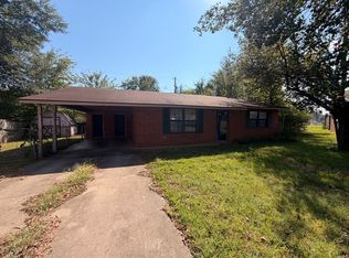 604 E 15th St, Russellville, AR 72801