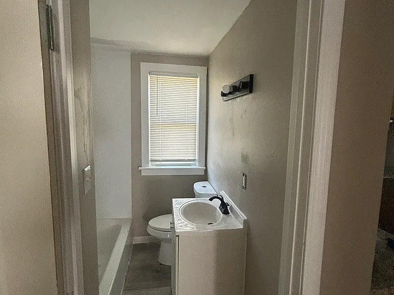 4312 Springdale Ave — Photo 7