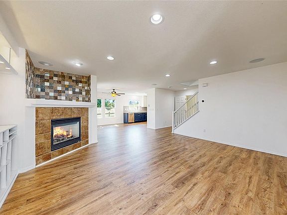 3rd image of 5641 Raleigh Circle