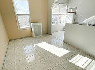 78-36 67th Rd #S, Middle Village, NY 11379