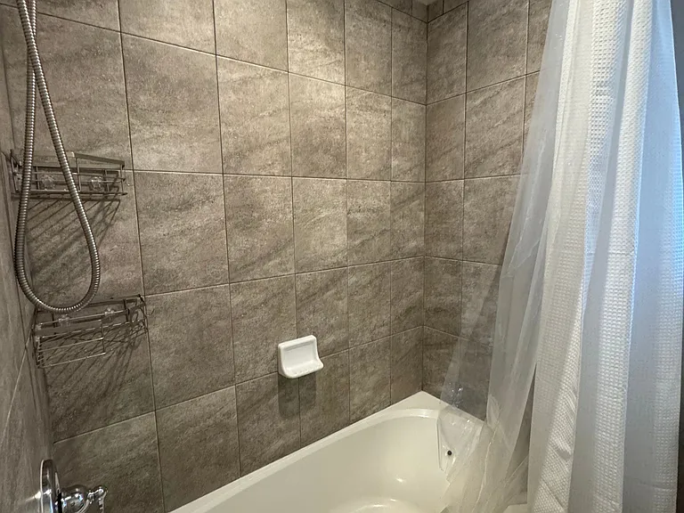 6802 Galpin Dr — Photo 25