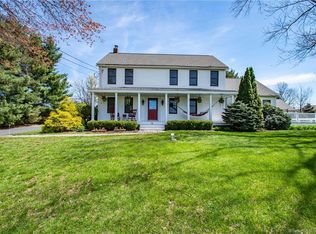 90 N Maple St, Enfield, CT 06082