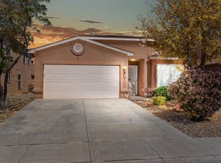 1041 Desert Paintbrush Loop NE, Rio Rancho, NM 87144